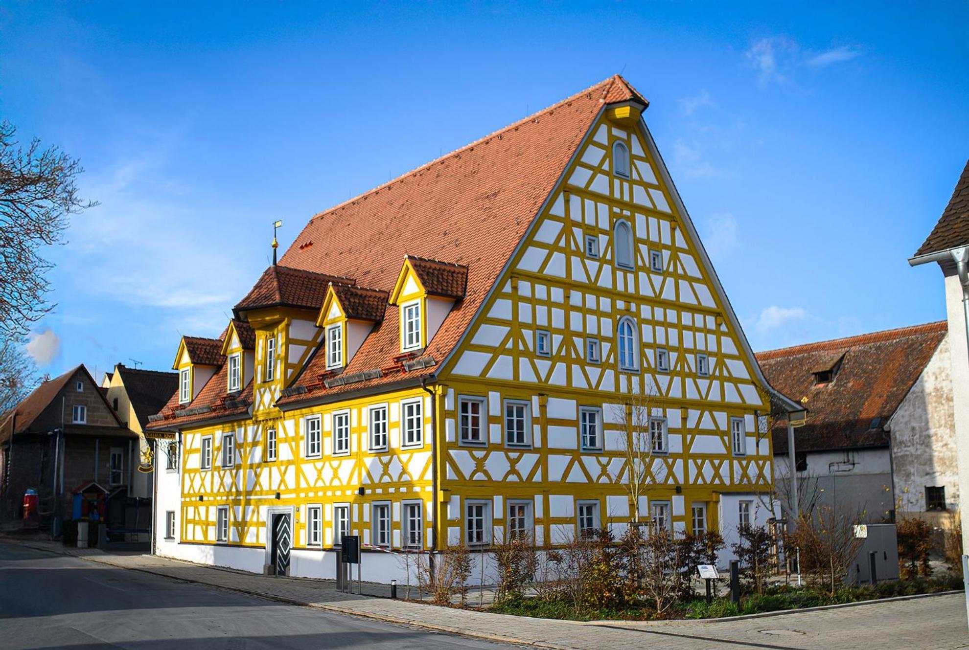 Hotel Gelber Loewe Grosshabersdorf Exteriör bild